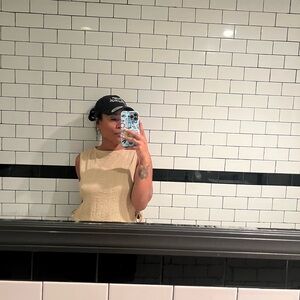 Meet your Posher, Kemeka